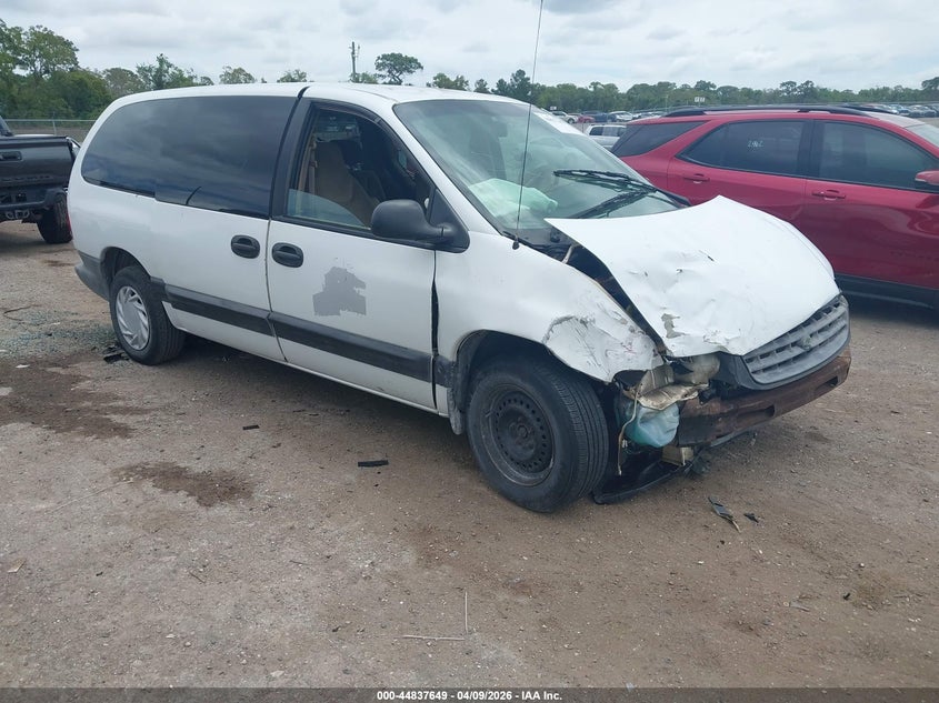 1P4GP44G4WB776679 1998 Plymouth Grand Voyager Se auction photo 1