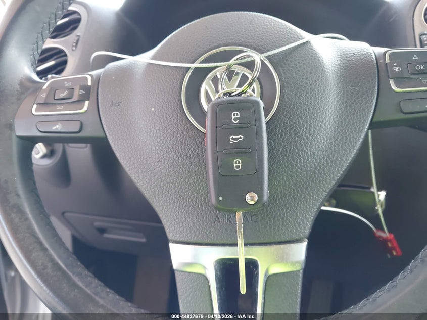 2013 Volkswagen Tiguan S VIN: WVGAV3AX0DW567066 Lot: 44837679