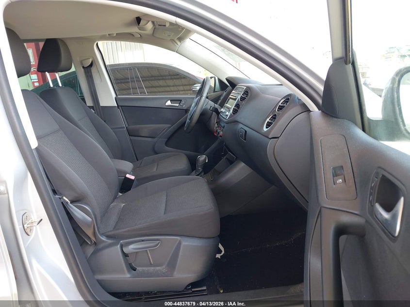 2013 Volkswagen Tiguan S