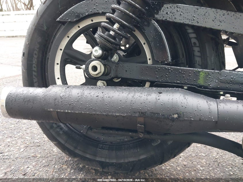 2019 Harley-Davidson Xl1200 Ns VIN: 1HD1LP315KC425643 Lot: 44837680