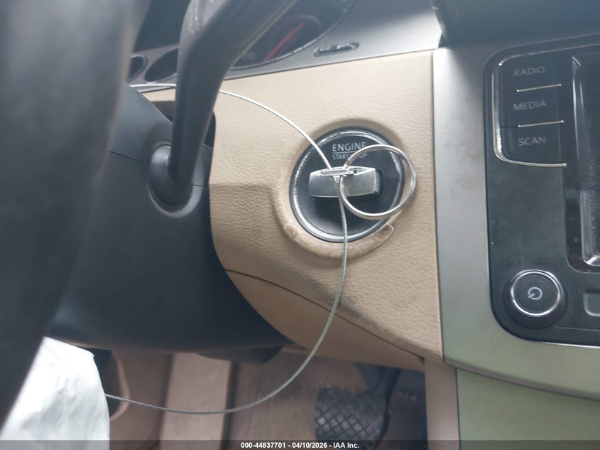 2008 Volkswagen Passat Komfort VIN: WVWLK73C48E033667 Lot: 44837701