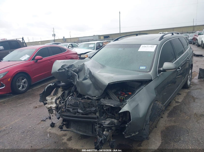 2008 Volkswagen Passat Komfort VIN: WVWLK73C48E033667 Lot: 44837701