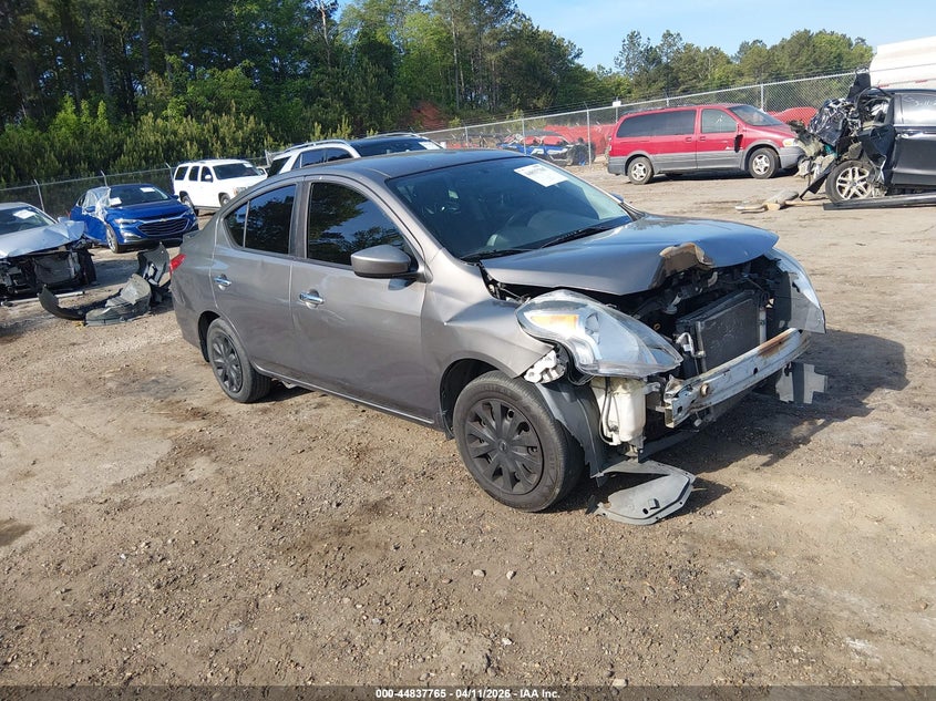 2016 Nissan Versa 1.6 Sv