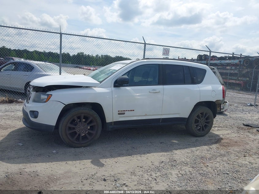 1C4NJCBB3GD726280 2016 Jeep Compass 2.4 75Th Anniversary white