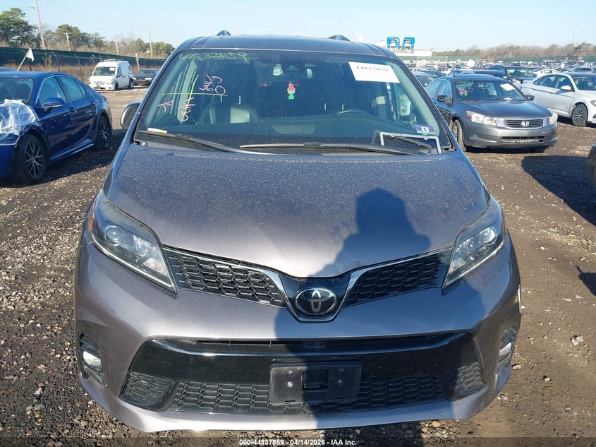 TOYOTA SIENNA 2019 VIN 5TDEZ3DCXKS214463