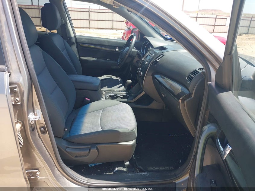 2012 Kia Sorento Lx V6