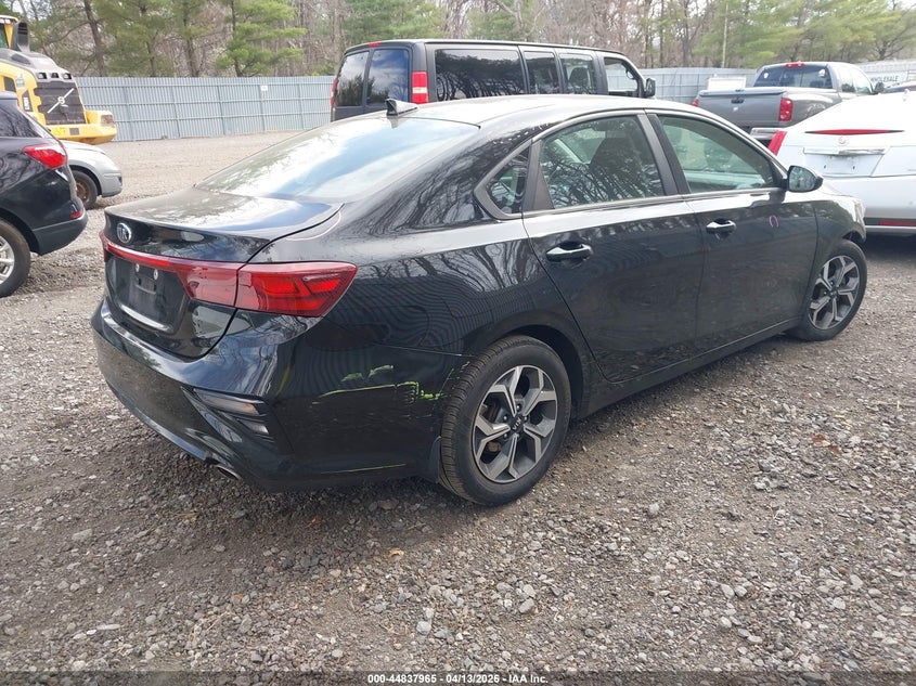 Vin: 3kpf24ad2le187735, lot: 45335273, kia forte lxs 20204