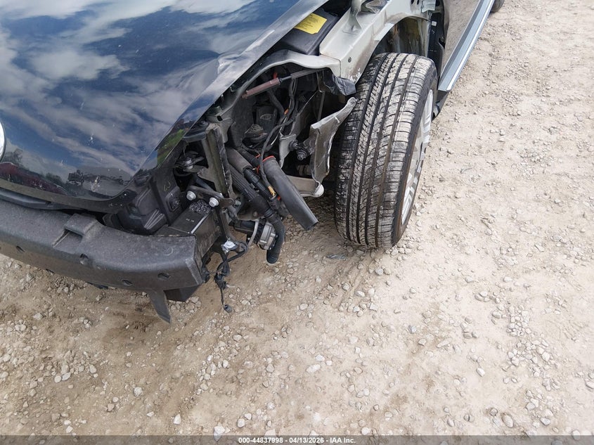 2014 Volkswagen Beetle 1.8T VIN: 3VWJ17AT1EM654574 Lot: 44837998