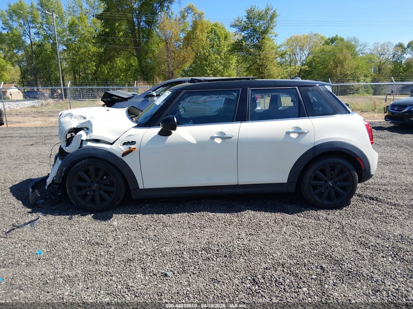 2015 Mini Hardtop Cooper VIN: WMWXS5C59FT834091 Lot: 44838010