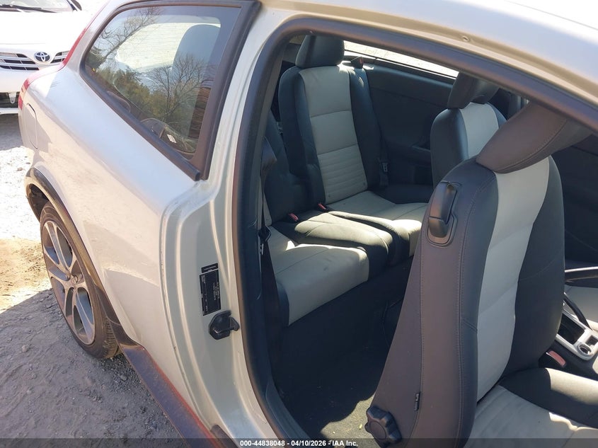 2008 Volvo C30 T5 R-Design/T5 Version 1.0/T5 Version 2.0 VIN: YV1MK672982058138 Lot: 44838048