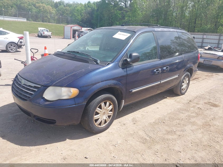 2006 Chrysler Town & Country Touring