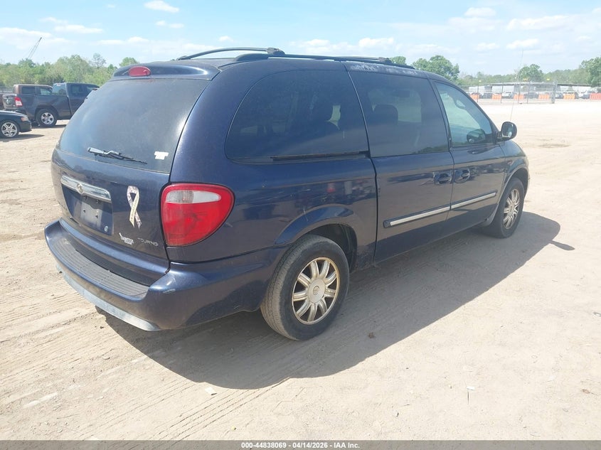2006 Chrysler Town & Country Touring