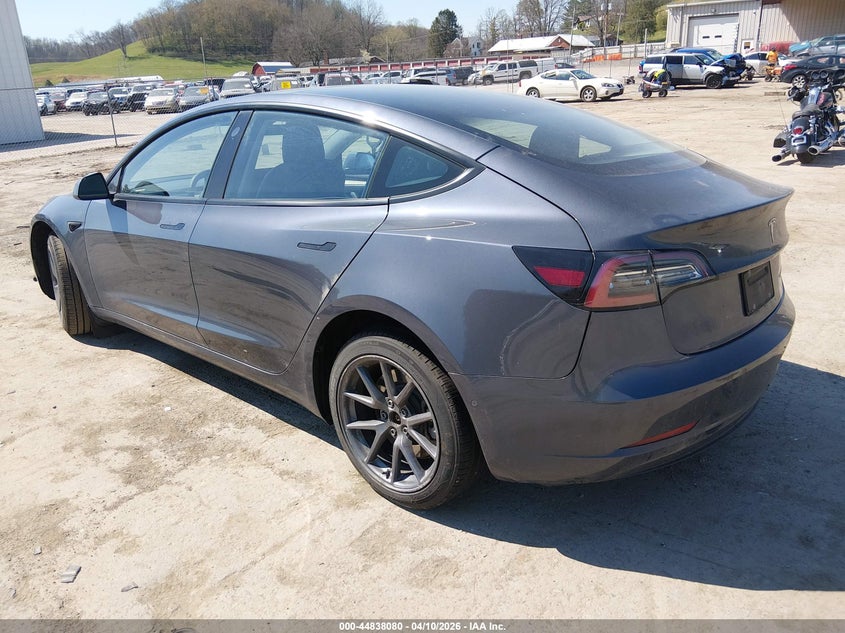 5YJ3E1EB3NF260982 2022 Tesla Model 3 Long Range Dual Motor All-Wheel Drive black