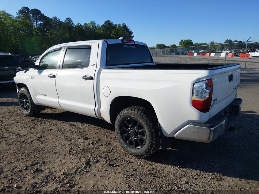 TOYOTA TUNDRA - zdjęcie 3