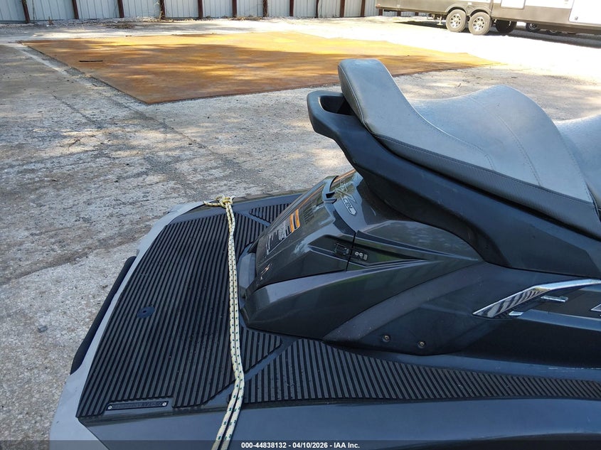 2012 Yamaha Personal Watercraft VIN: 00000YAMA3872C212 Lot: 44838132