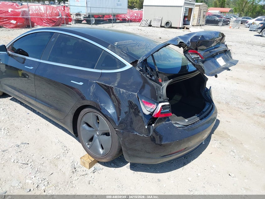 2018 Tesla Model 3 Long Range/Mid Range VIN: 5YJ3E1EA4JF078225 Lot: 44838145