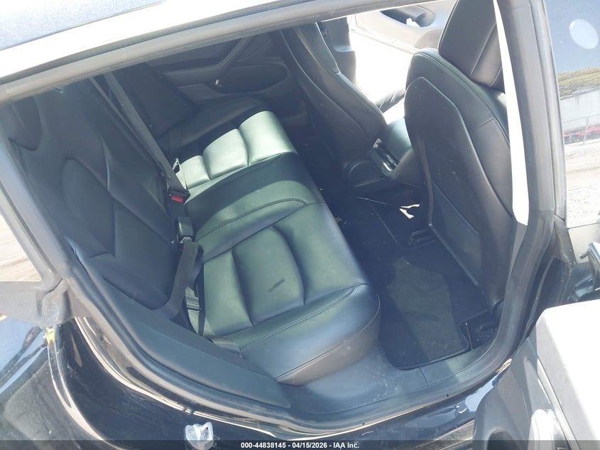 2018 Tesla Model 3 Long Range/Mid Range VIN: 5YJ3E1EA4JF078225 Lot: 44838145