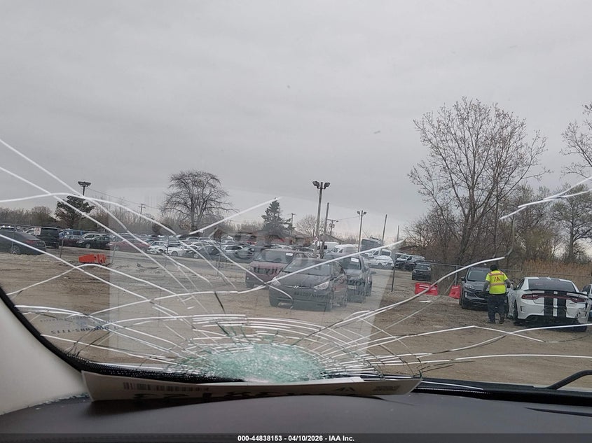 2017 Cadillac Xt5 Luxury VIN: 1GYKNBRS9HZ102148 Lot: 44838153