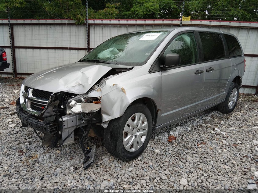 2C4RDGBG7KR729717 2019 Dodge Grand Caravan Se photo 1