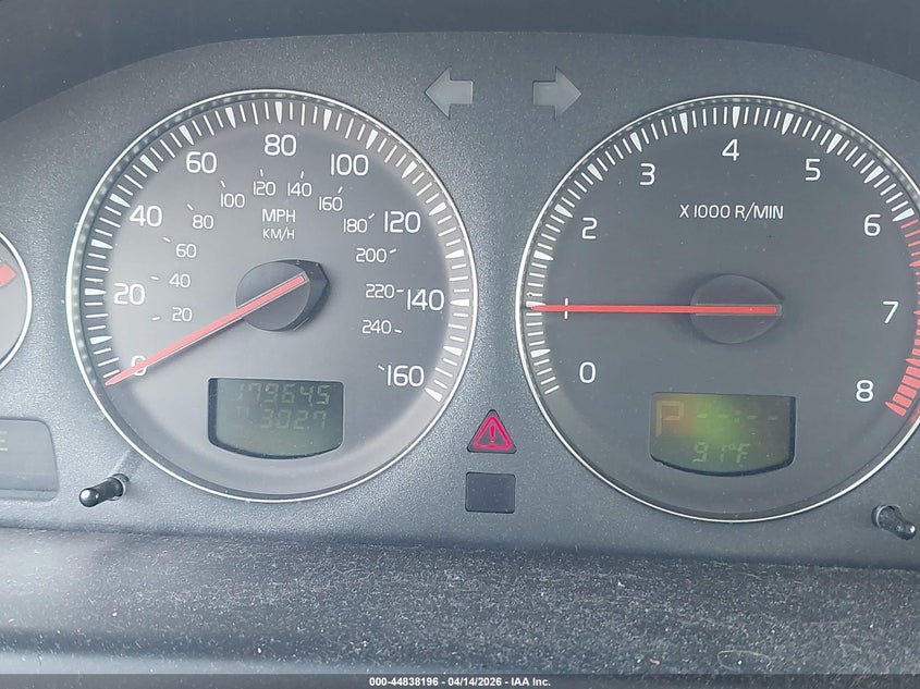 2004 Volvo S80 2.5T VIN: YV1TS59H241372043 Lot: 44838196