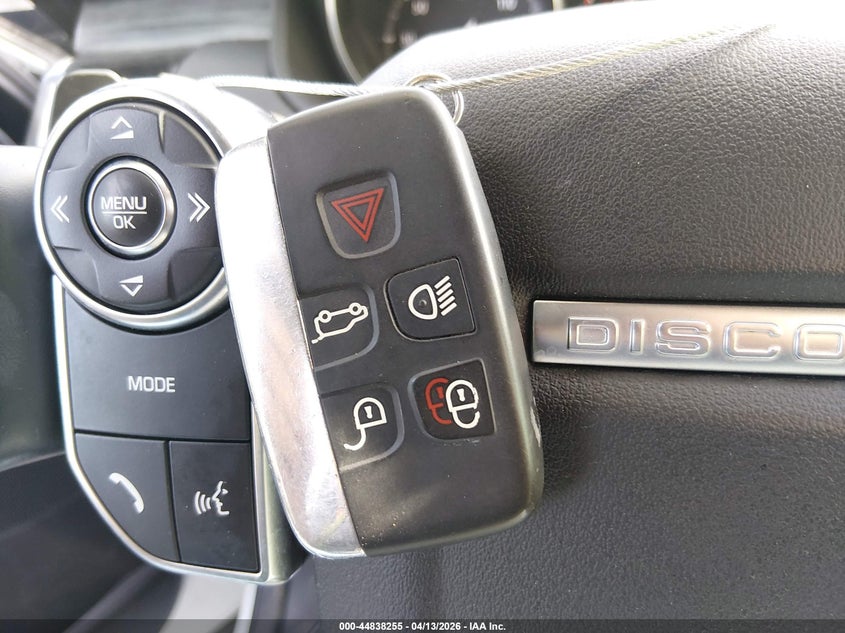 2017 Land Rover Discovery Hse VIN: SALRRBBV1HA045240 Lot: 44838255