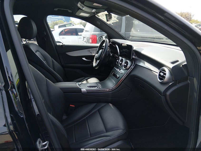 2021 Mercedes-Benz Glc 300 4Matic Suv