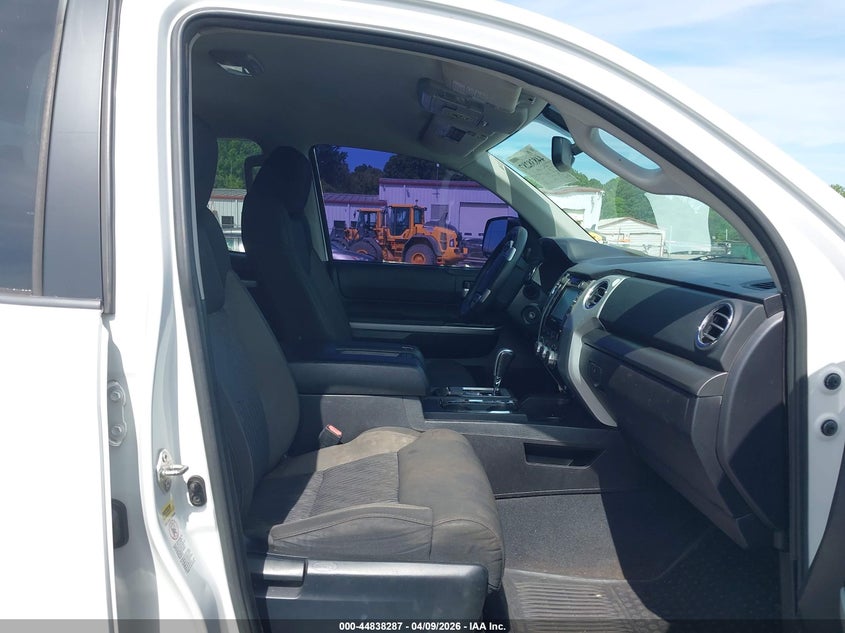 2015 Toyota Tundra Sr5 5.7L V8