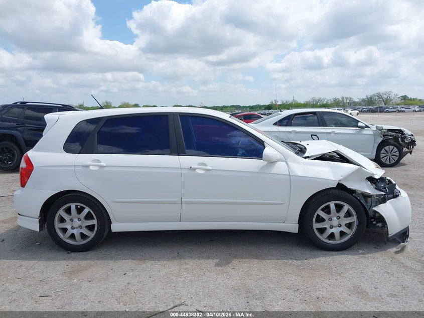 2006 Kia Spectra5 VIN: KNAFE161X65237217 Lot: 44838302