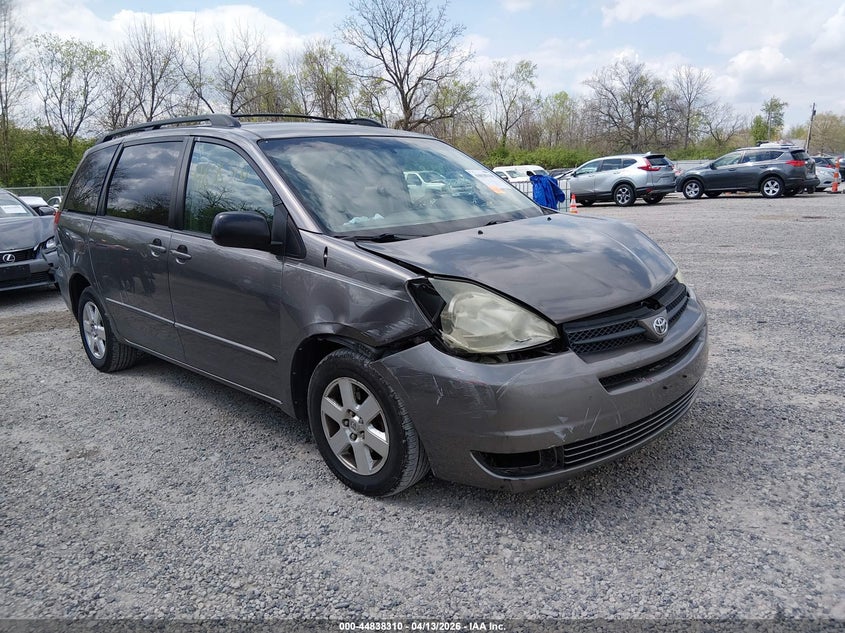 2004 Toyota Sienna Le