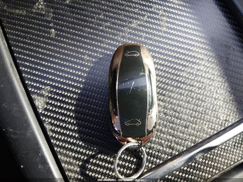 2017 Tesla Model S 100D/60D/75D/90D/P100D VIN: 5YJSA1E2XHF194636 Lot: 44838353