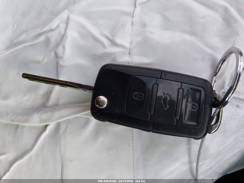 2007 Volkswagen Gti 2-Door VIN: WVWFV71K77W118171 Lot: 44838383