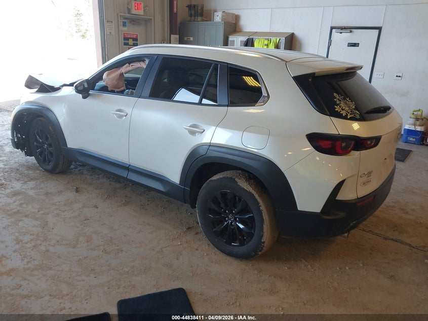 7MMVABBM2RN207116 2024 Mazda Cx-50 2.5 Cx-50 2.5 S Preferred white