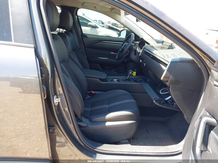 2025 Mazda Cx-50 2.5 S Preferred Package VIN: 7MMVABBM3SN384215 Lot: 44838481