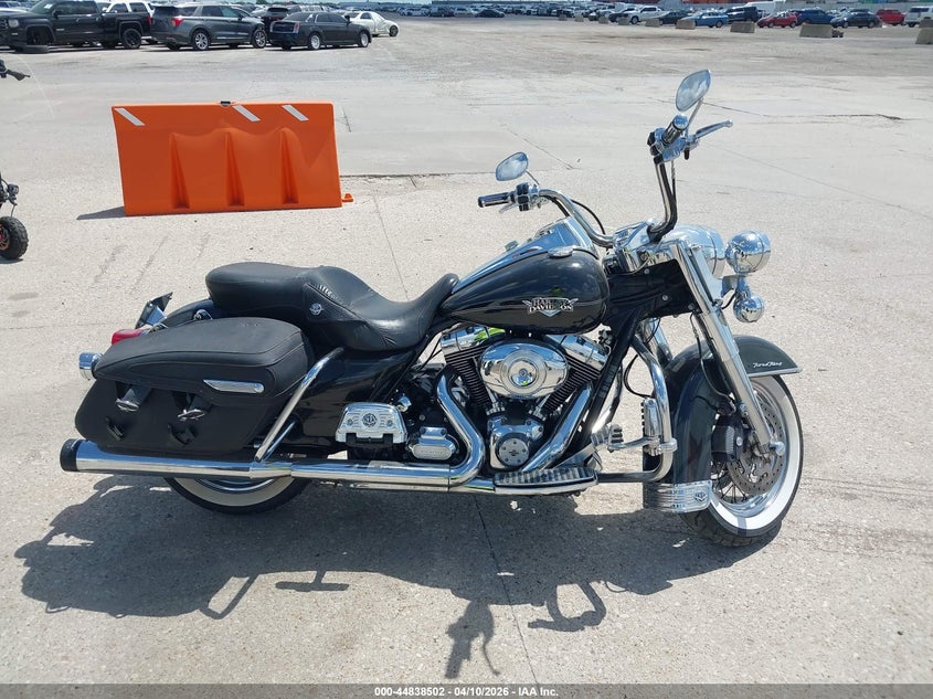 2011 Harley-Davidson Flhrc VIN: 1HD1FRM12BB604522 Lot: 44838502