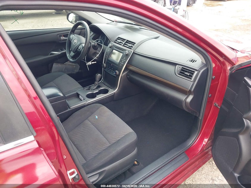 2016 Toyota Camry Le