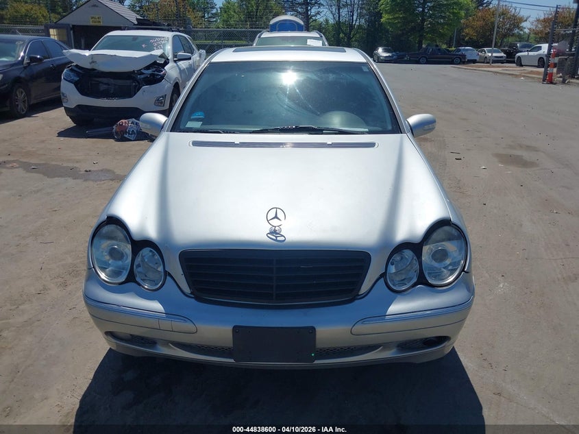 2002 Mercedes-Benz C 240 VIN: WDBRF61J62F147826 Lot: 44838600