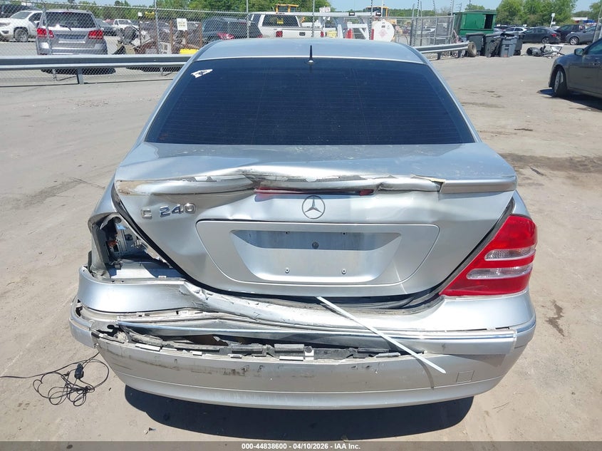 2002 Mercedes-Benz C 240 VIN: WDBRF61J62F147826 Lot: 44838600