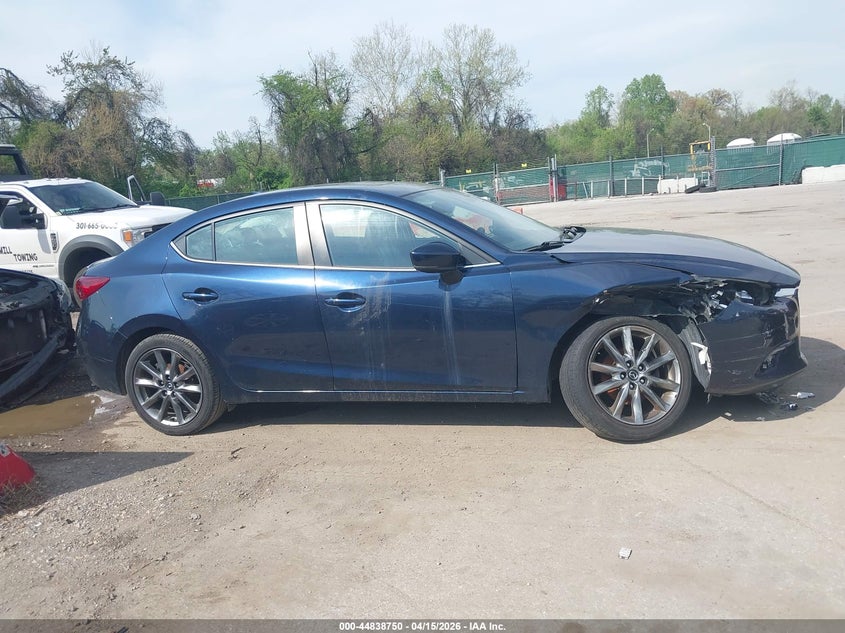 2018 Mazda Mazda3 Touring VIN: 3MZBN1V39JM238329 Lot: 44838750