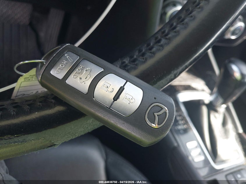 2018 Mazda Mazda3 Touring VIN: 3MZBN1V39JM238329 Lot: 44838750