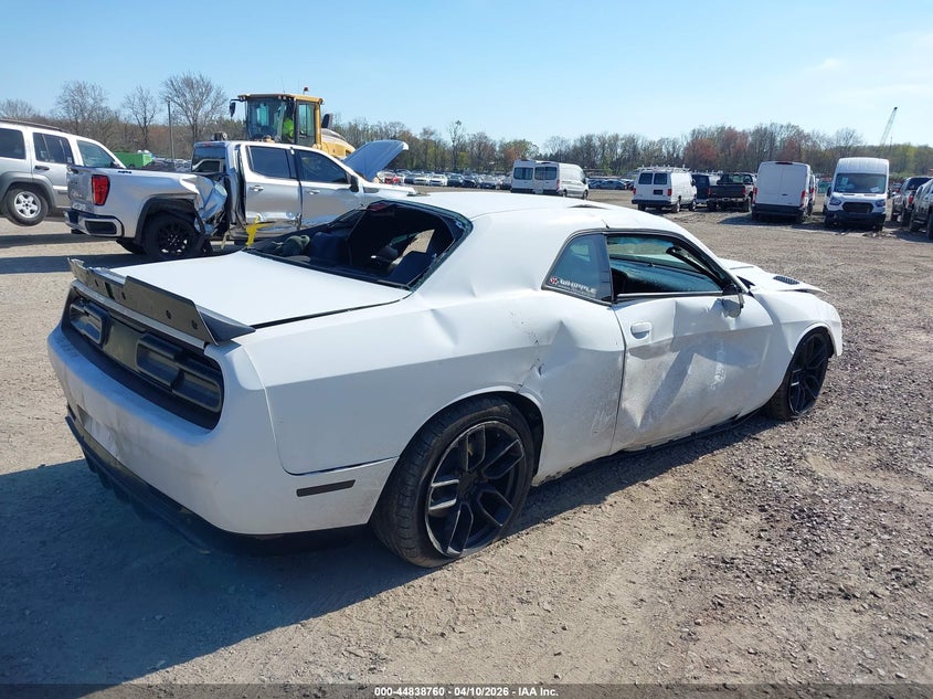 2023 Dodge Challenger 6.4 R/T Scat Pack white Lot 111044838760 Vin 2C3CDZFJ9PH544609