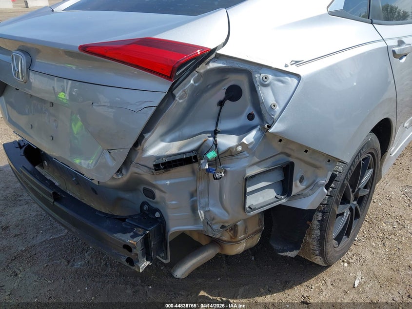 2019 Honda Civic 2.0 Lx silver Lot 111044838765 Vin 2HGFC2F65KH509624