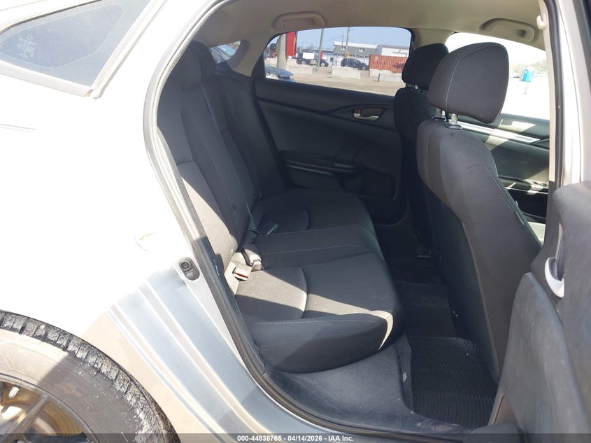 2019 Honda Civic 2.0 Lx silver Lot 111044838765 Vin 2HGFC2F65KH509624