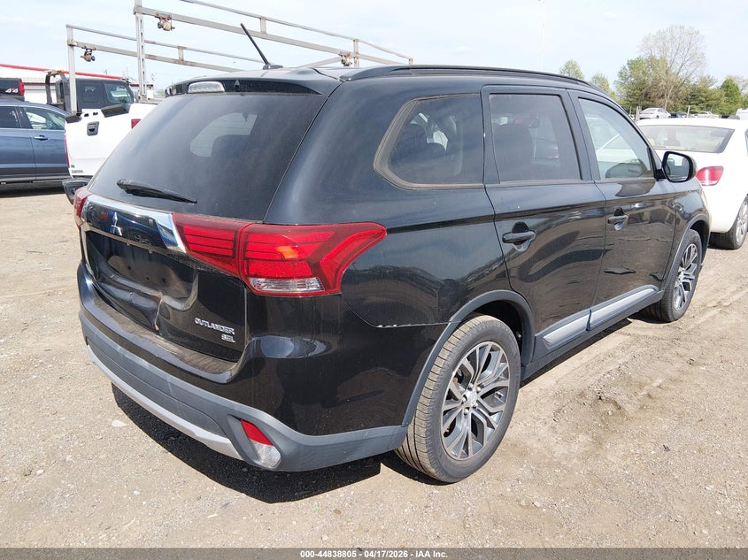 2016 Mitsubishi Outlander Se/Sel