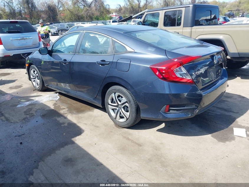 VIN 2HGFC2F51JH526345 2018 HONDA CIVIC LX