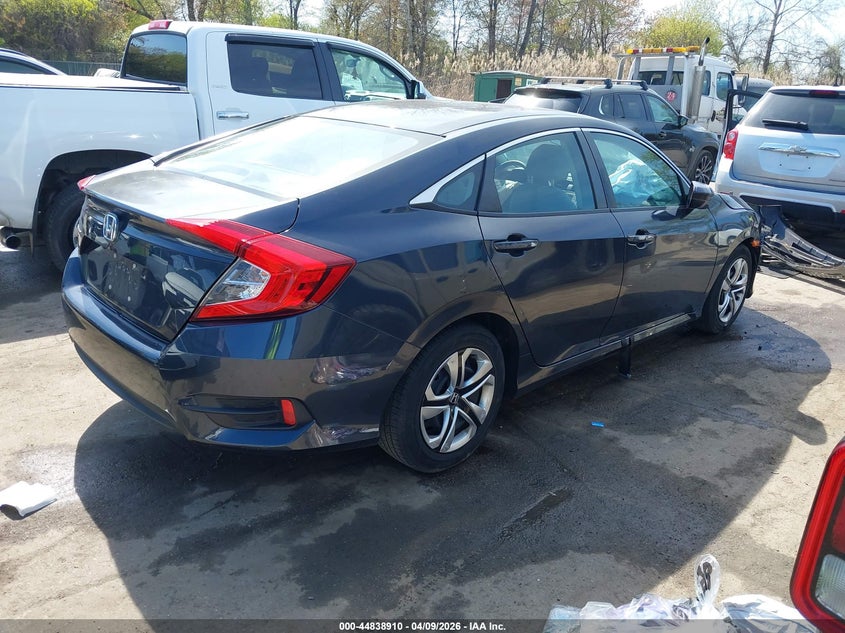 VIN 2HGFC2F51JH526345 2018 HONDA CIVIC LX