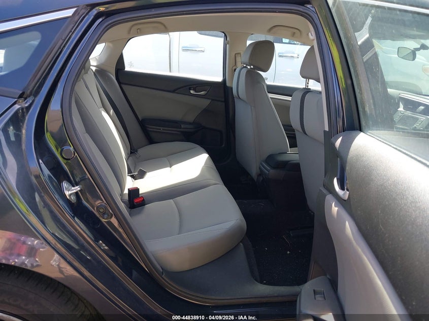 VIN 2HGFC2F51JH526345 2018 HONDA CIVIC LX