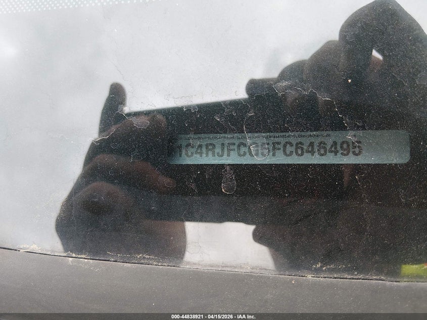 2015 Jeep Grand Cherokee Overland VIN: 1C4RJFCG5FC646495 Lot: 44838921