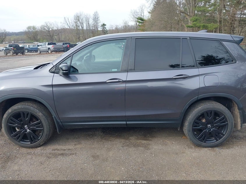 2021 Honda Passport Awd Sport VIN: 5FNYF8H20MB014462 Lot: 44838930