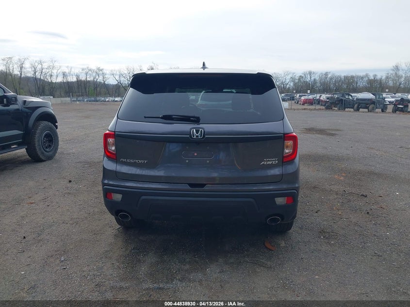 2021 Honda Passport Awd Sport VIN: 5FNYF8H20MB014462 Lot: 44838930