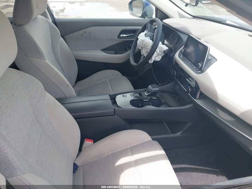 2022 Nissan Rogue Sv Fwd